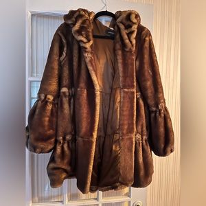 Jones New York medium faux fur coat